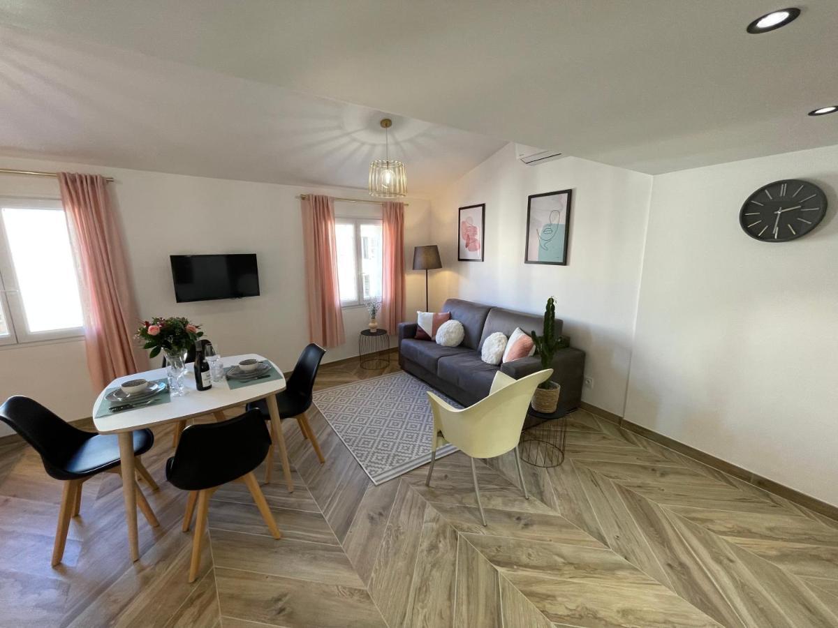 Nice Renting - Massena - Loft - Heart Of Vieil Antibes - The Market With Sea View Kültér fotó