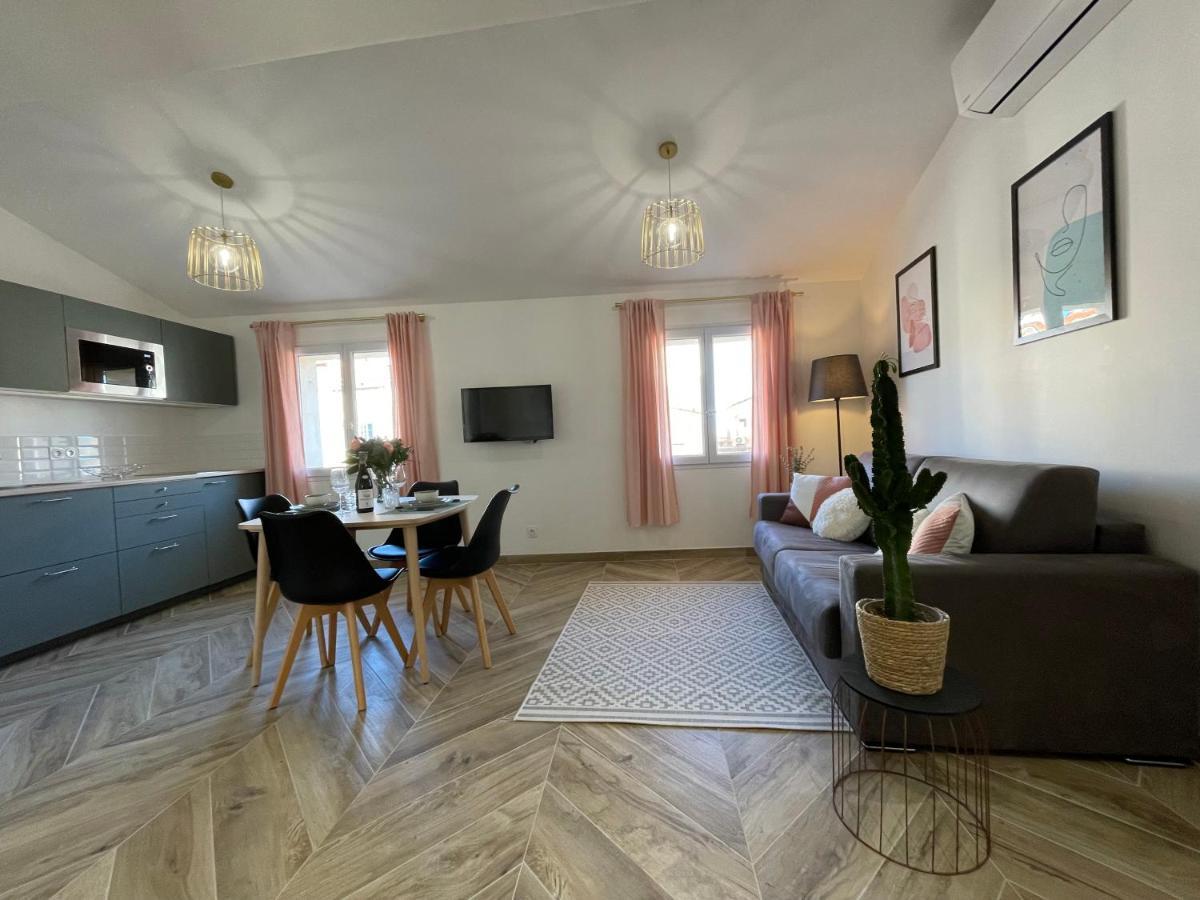 Nice Renting - Massena - Loft - Heart Of Vieil Antibes - The Market With Sea View Kültér fotó
